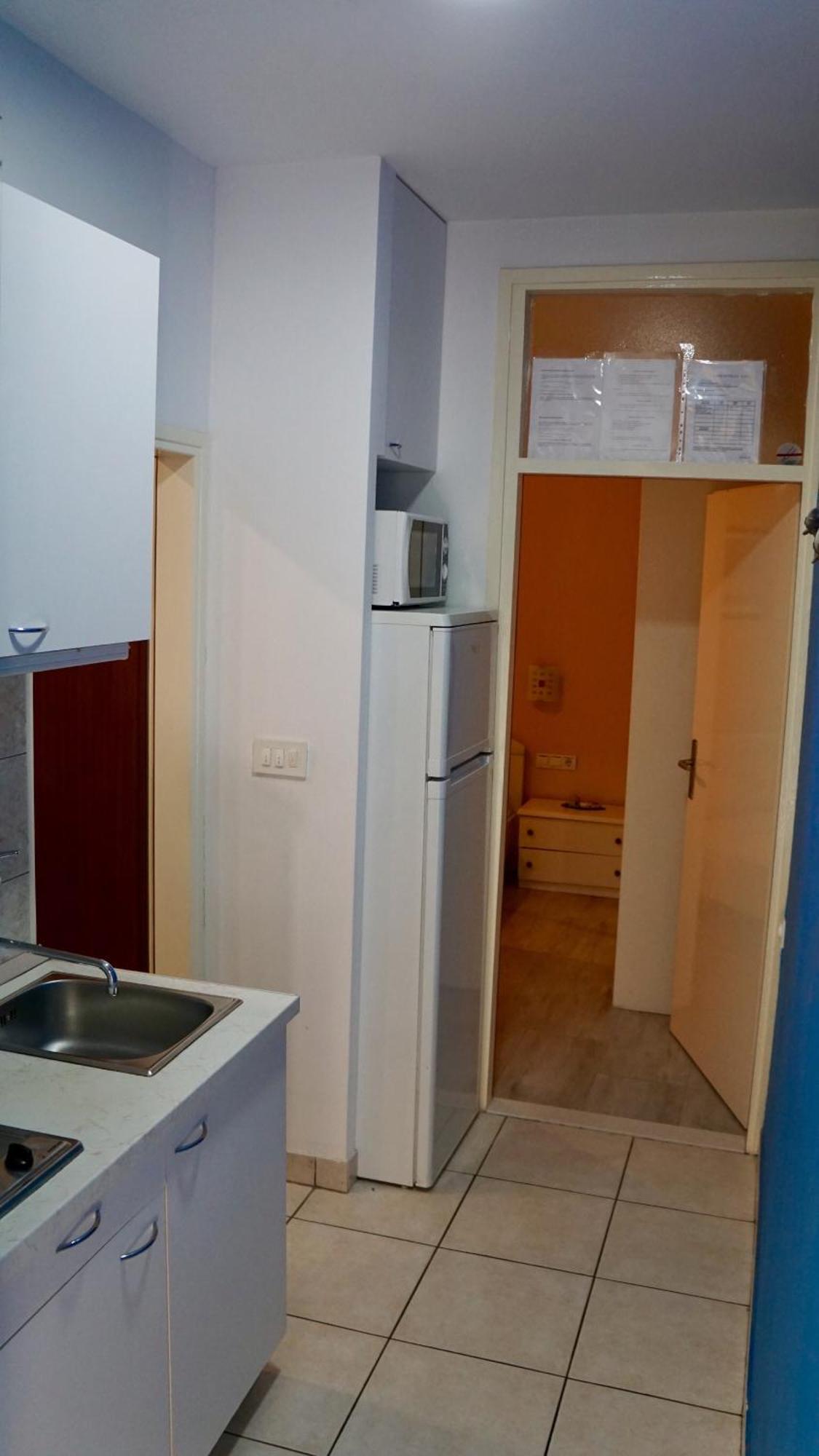 Apartments Niksa Kastelan オミシュ エクステリア 写真